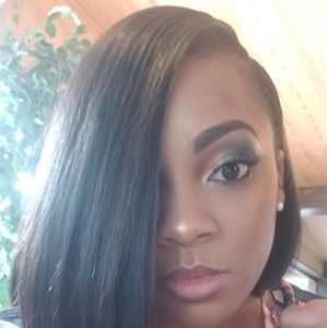 Meet your Posher, Brittney